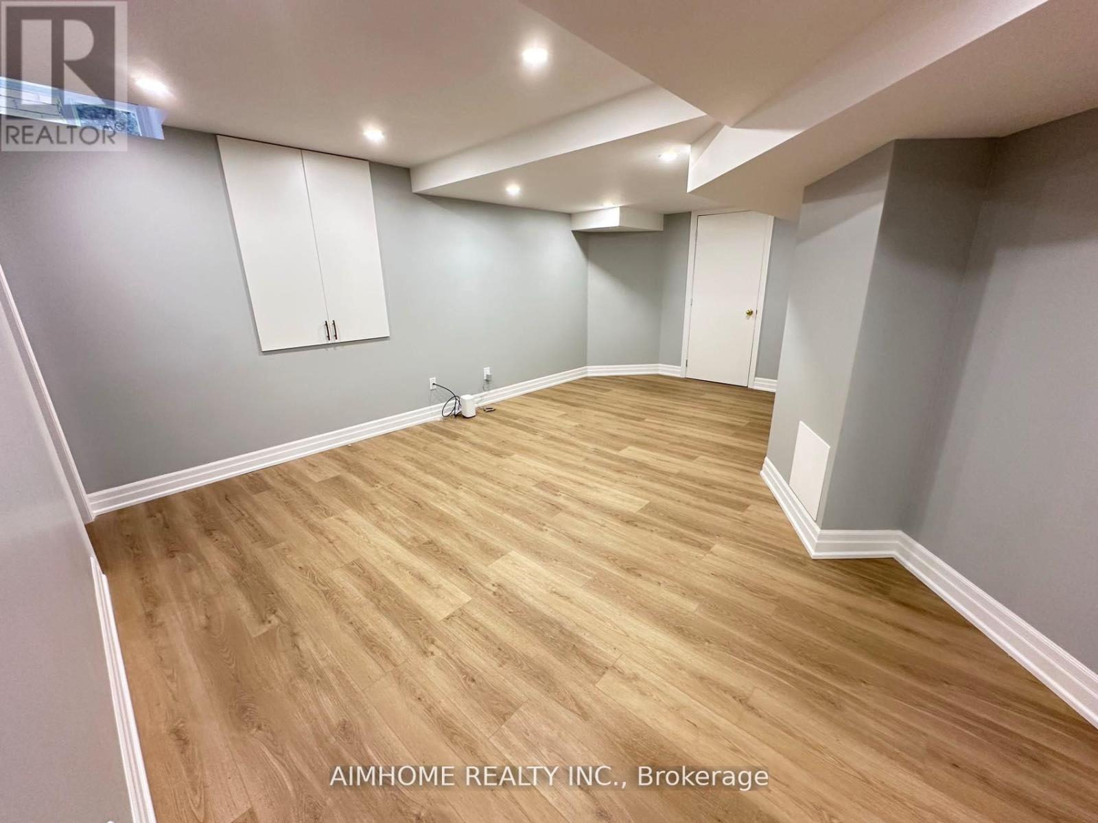 Bsmt-1 - 130 Hollybush Drive, Vaughan, Ontario  L6A 2H3 - Photo 4 - N12808718