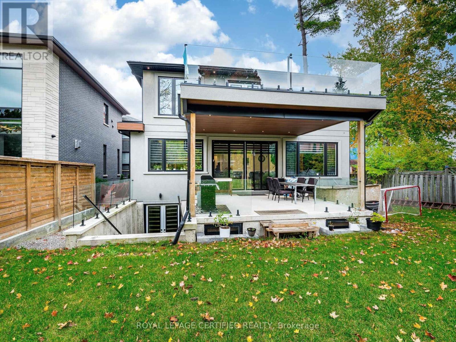 3081 Grenville Drive, Mississauga, Ontario  L5A 2P6 - Photo 36 - W12750794