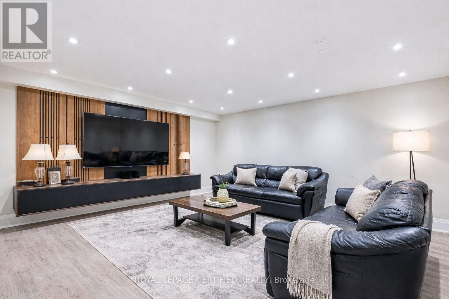 3081 Grenville Drive, Mississauga, Ontario  L5A 2P6 - Photo 30 - W12750794