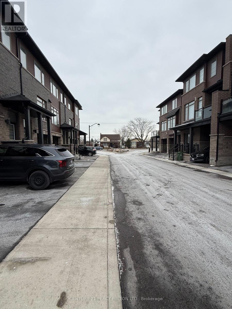 7 - 575 Woodward Avenue, Hamilton, Ontario  L8H 6P2 - Photo 11 - X12807470