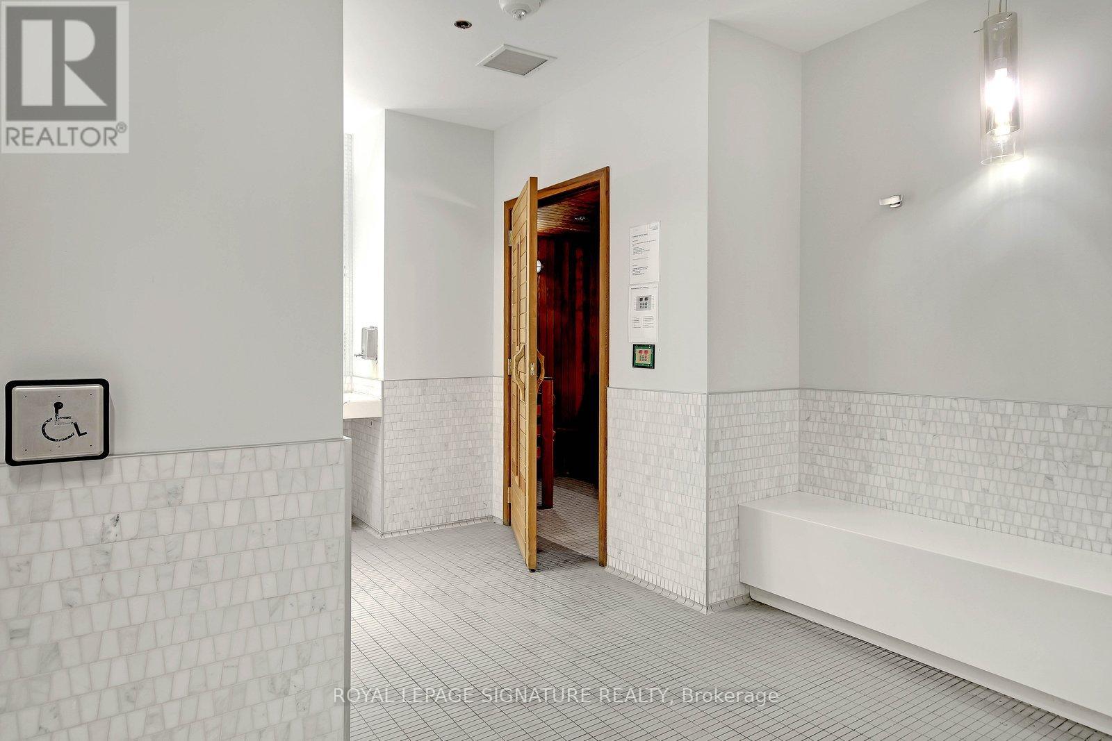 510 - 56 Annie Craig Drive, Toronto, Ontario  M8V 0C5 - Photo 32 - W12808670