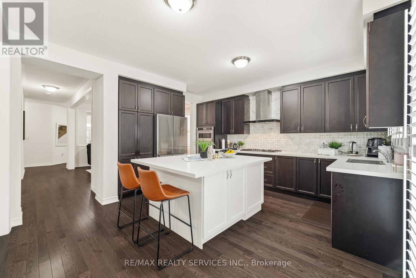 50 Royal Fern Crescent, Caledon, Ontario  L7C 4H1 - Photo 8 - W12808672