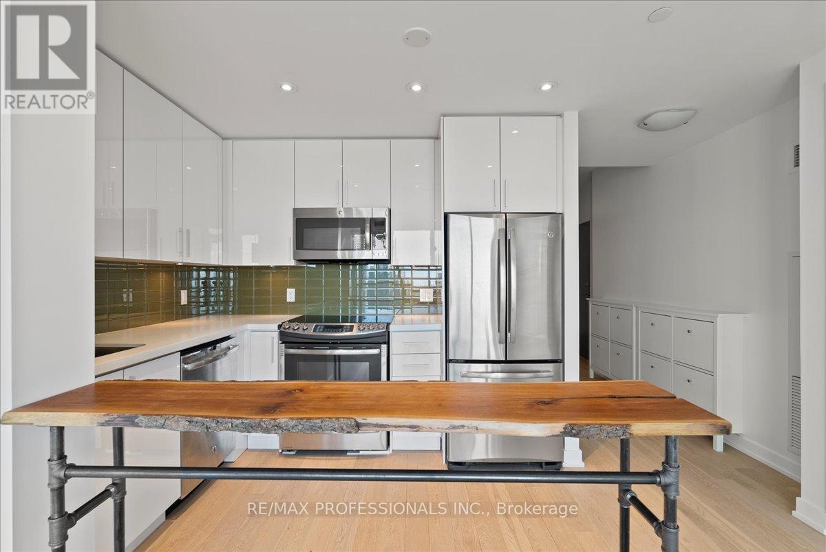 4509 - 2212 Lake Shore Boulevard W, Toronto, Ontario  M8V 0C2 - Photo 4 - W12808676