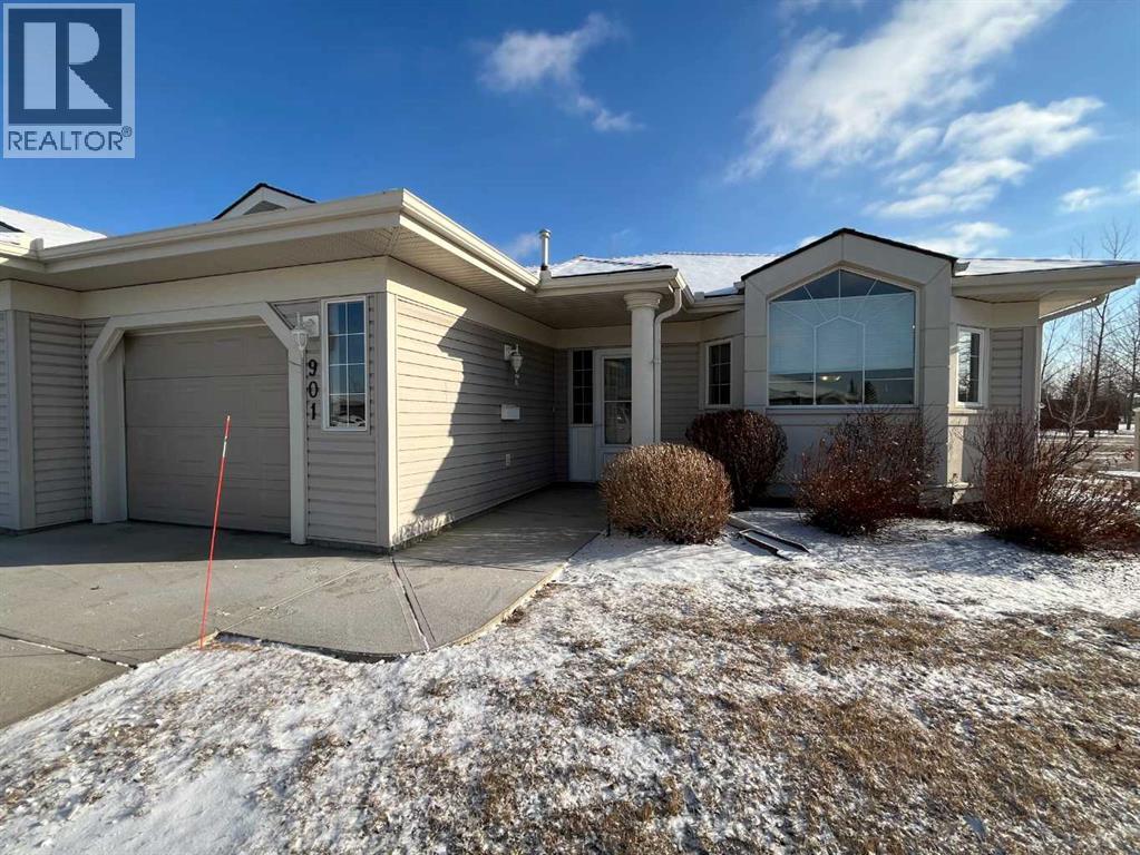 901 Nativity Bay, Rural Rocky View County, Alberta