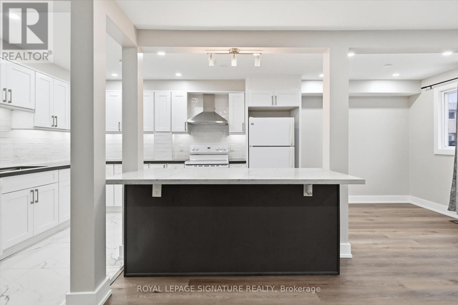 9 - 100 Quigley Road, Hamilton, Ontario  L8K 6J1 - Photo 16 - X12808716