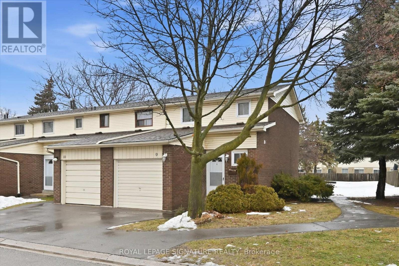 9 - 100 Quigley Road, Hamilton, Ontario  L8K 6J1 - Photo 3 - X12808716