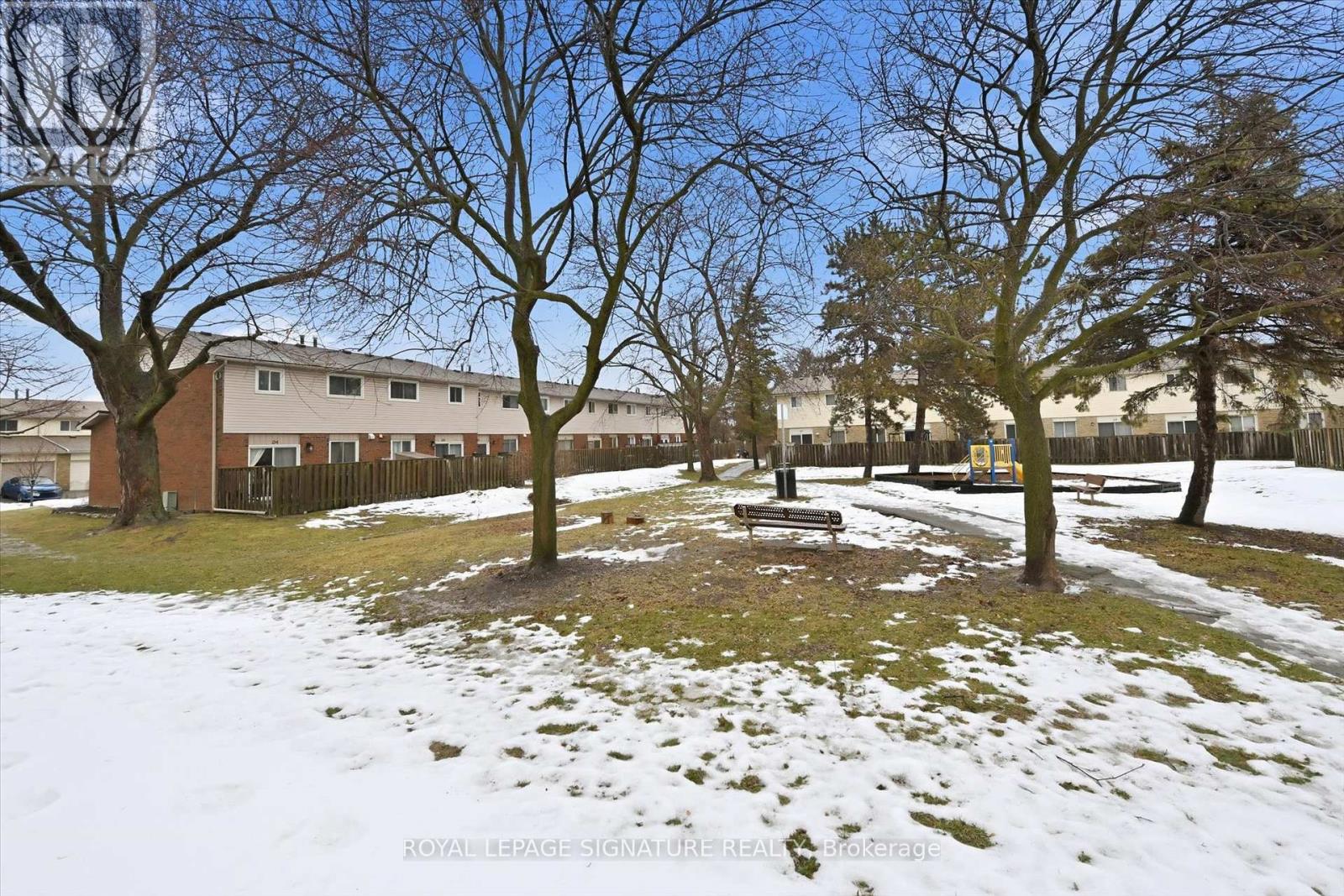 9 - 100 Quigley Road, Hamilton, Ontario  L8K 6J1 - Photo 36 - X12808716