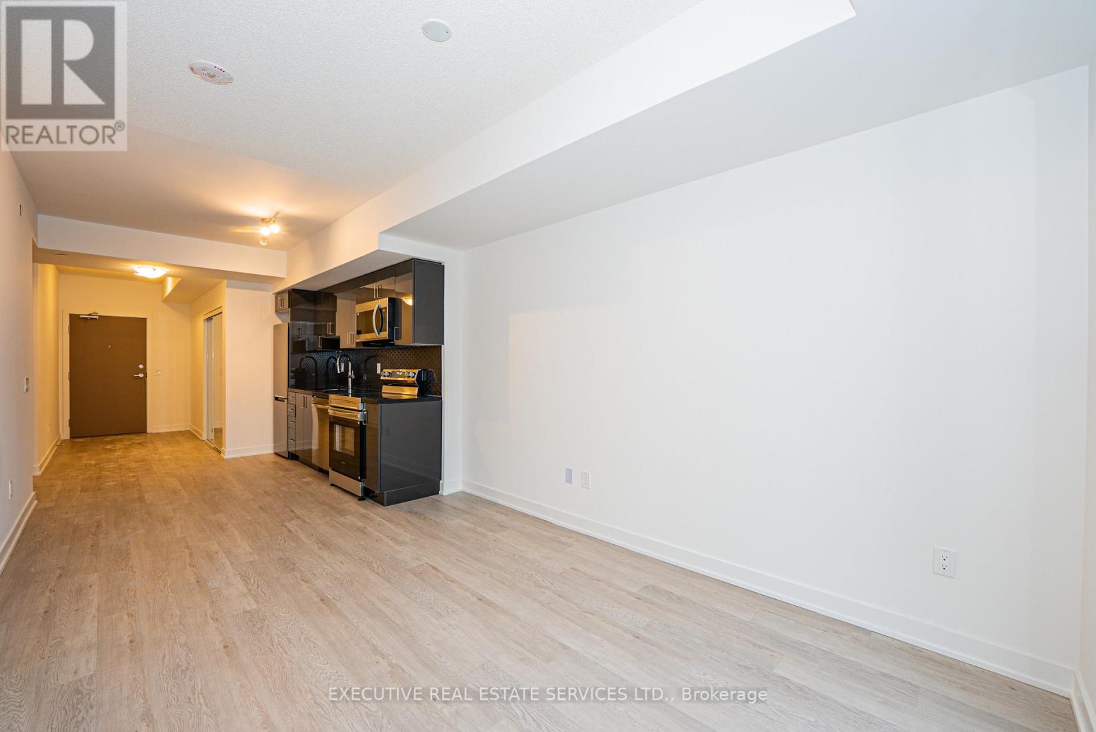 1610 - 1010 Sandy Beach Road, Pickering, Ontario  L1W 0C7 - Photo 16 - E12803702