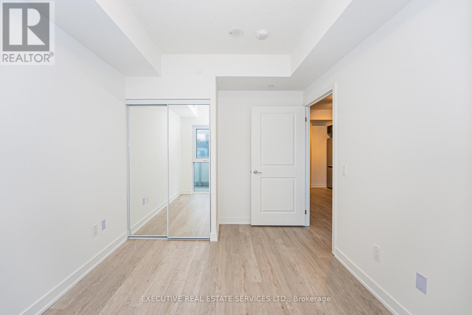 1610 - 1010 Sandy Beach Road, Pickering, Ontario  L1W 0C7 - Photo 22 - E12803702