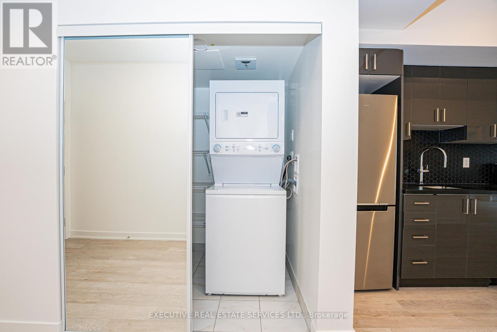 1610 - 1010 Sandy Beach Road, Pickering, Ontario  L1W 0C7 - Photo 24 - E12803702