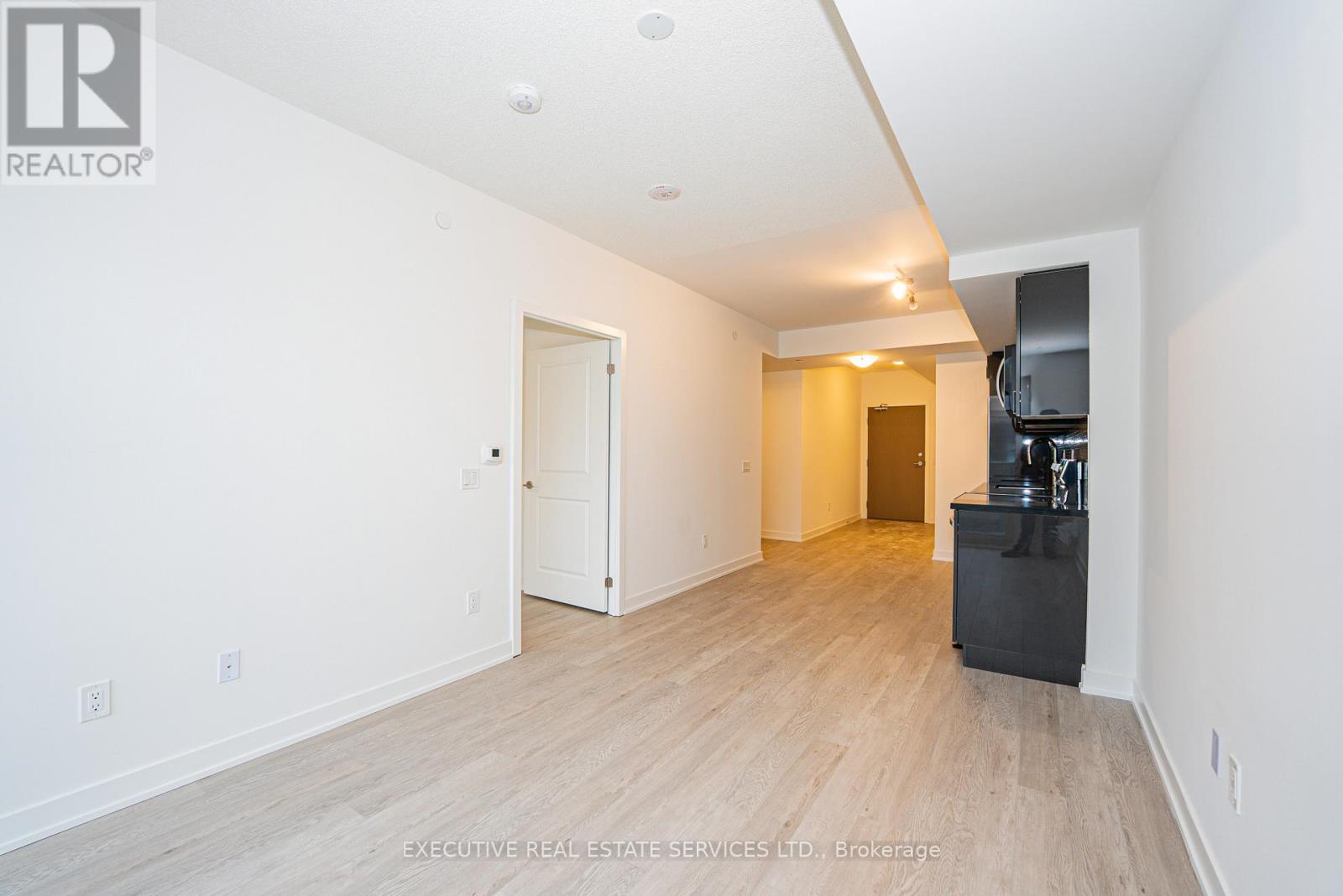 1610 - 1010 Sandy Beach Road, Pickering, Ontario  L1W 0C7 - Photo 17 - E12803702