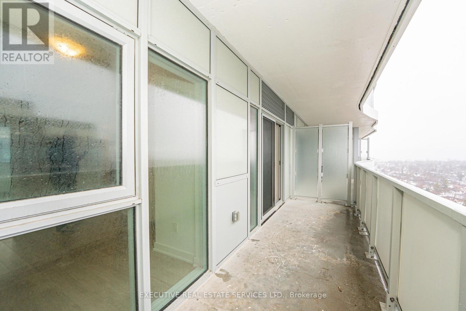 1610 - 1010 Sandy Beach Road, Pickering, Ontario  L1W 0C7 - Photo 28 - E12803702