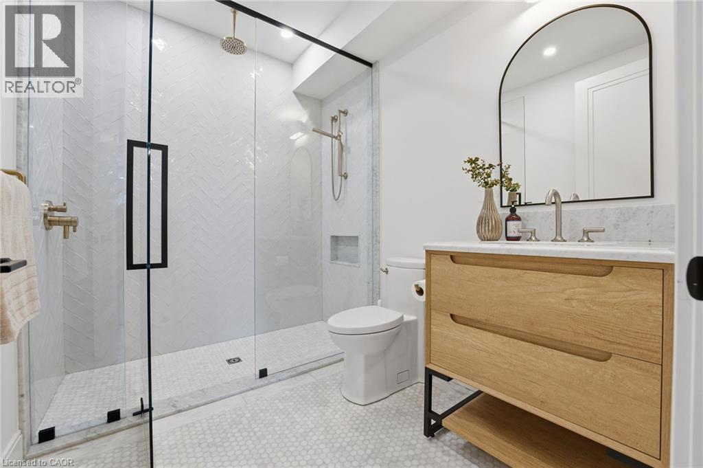 2265 Lakeshore Road Unit# 3, Burlington, Ontario  L7R 1B1 - Photo 43 - 40806618