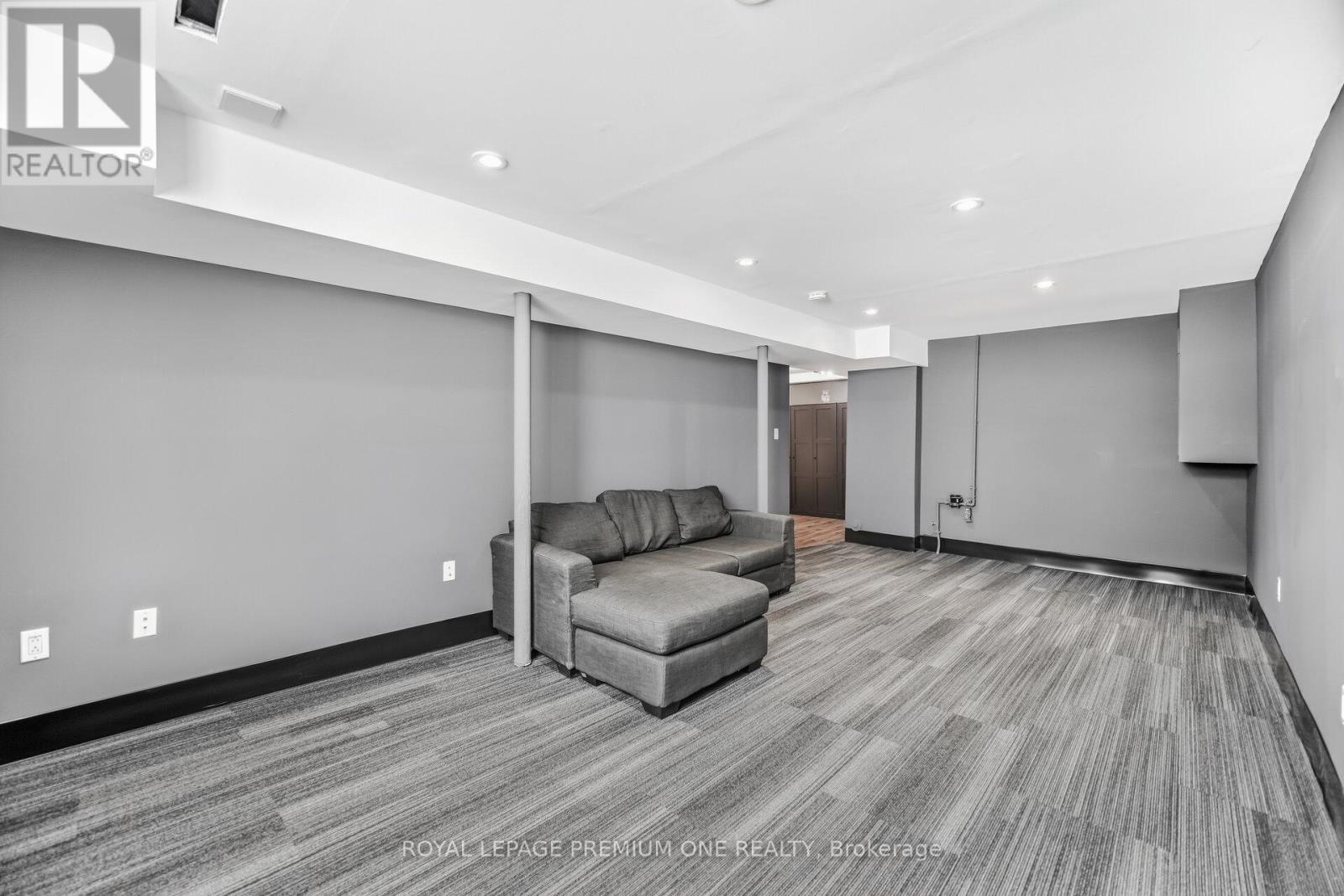 69 Mcknight Crescent, New Tecumseth, Ontario  L0G 1W0 - Photo 44 - N12799490