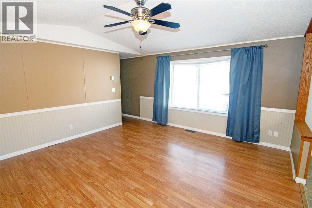 10 Westmount Drive, Cayley, Alberta  T0L 0P0 - Photo 5 - A2270213