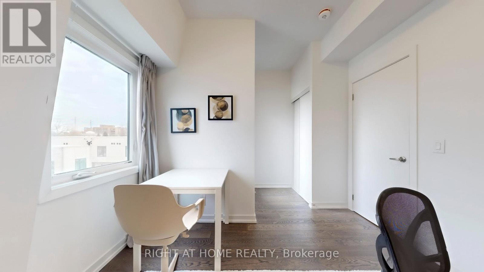 32 Spruce Pines Crescent, Toronto, Ontario M4A 1Y7 - Photo 42 - C12808752