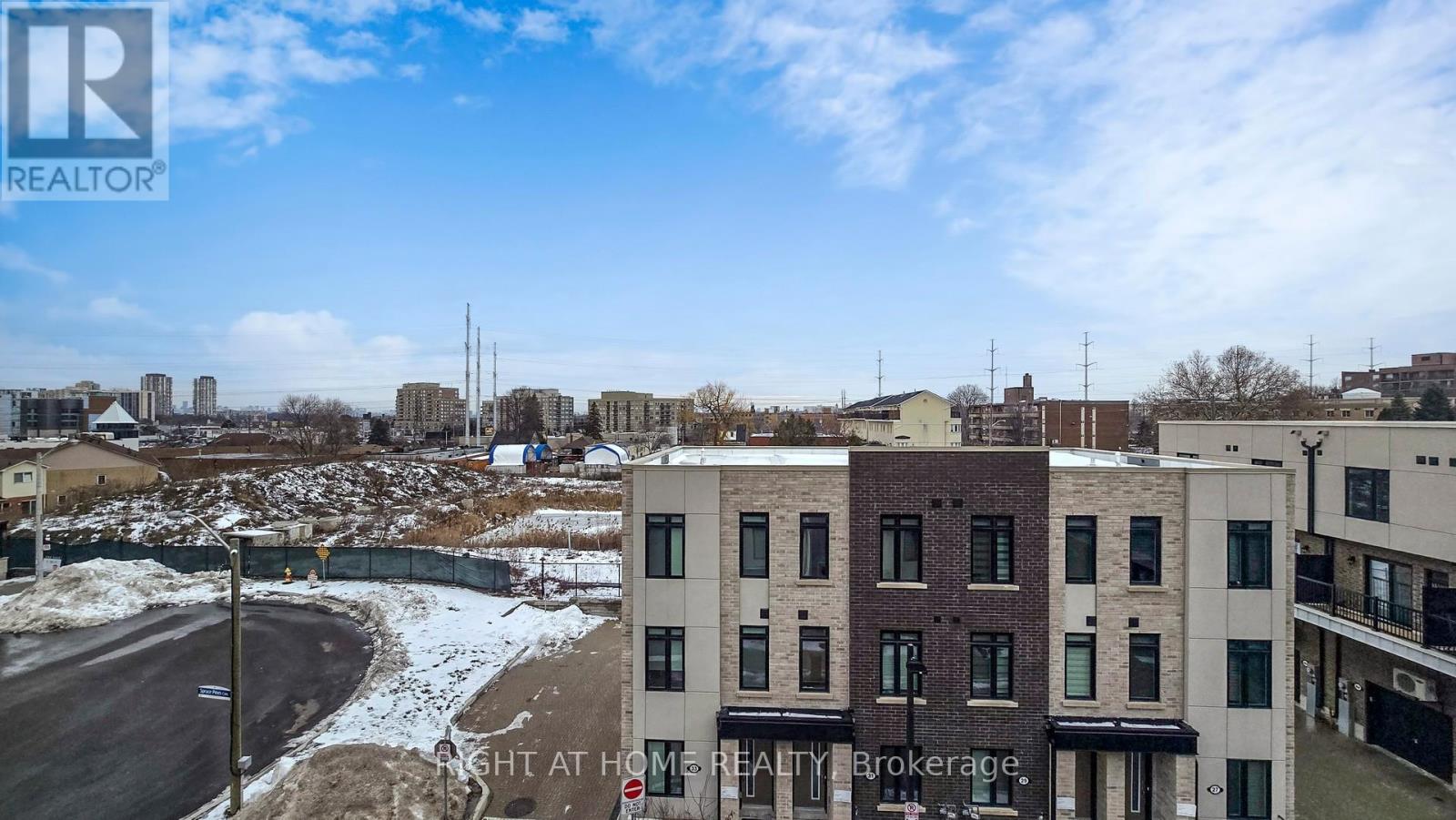 32 Spruce Pines Crescent, Toronto, Ontario M4A 1Y7 - Photo 49 - C12808752