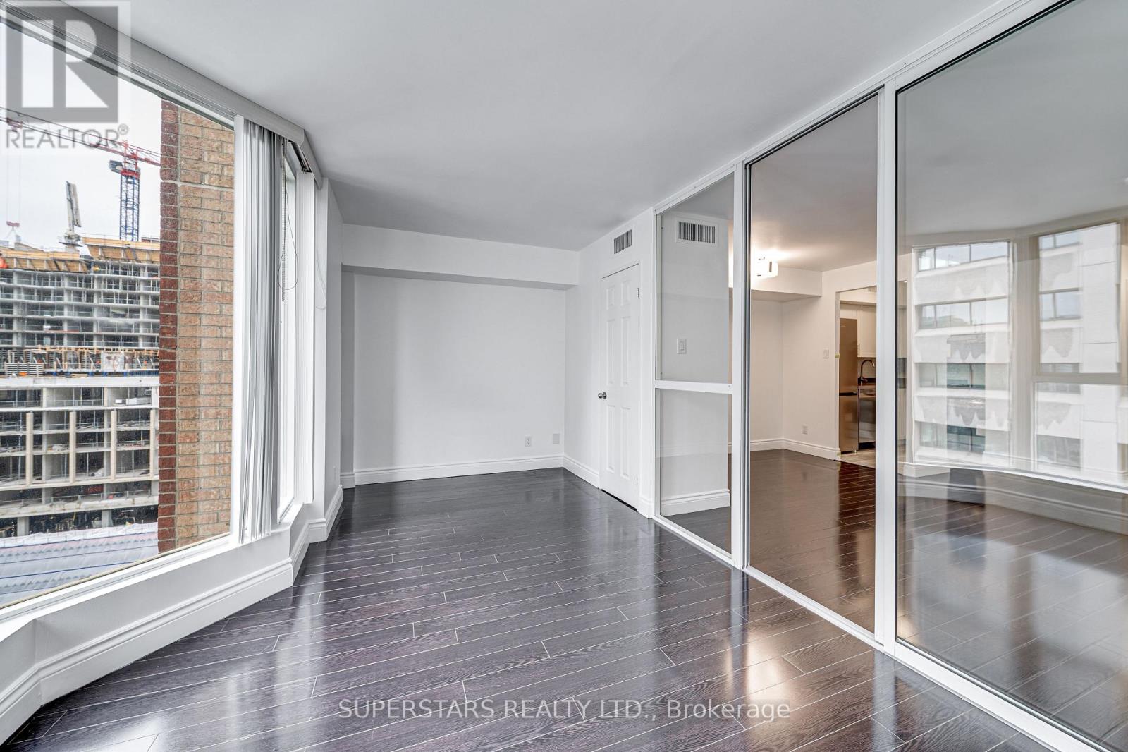 2104 - 55 Centre Avenue, Toronto, Ontario  M5G 2H5 - Photo 8 - C12808754