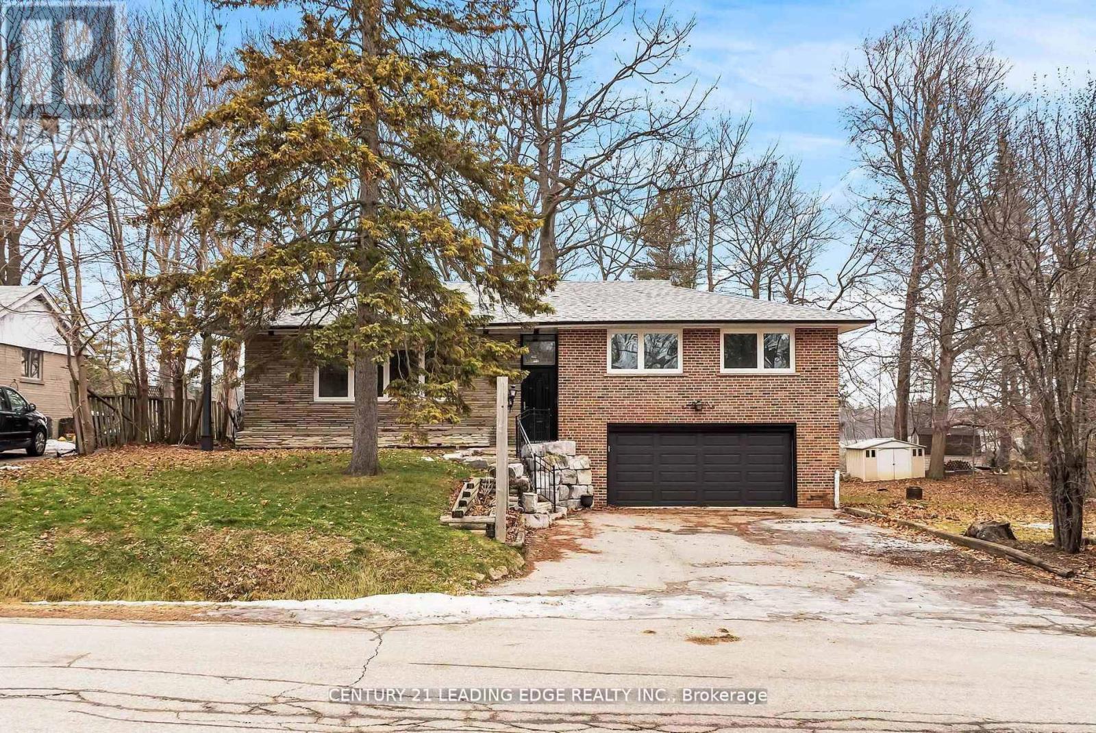 541 Rouge Hills Drive, Toronto, Ontario  M1C 2Z9 - Photo 4 - E12808760