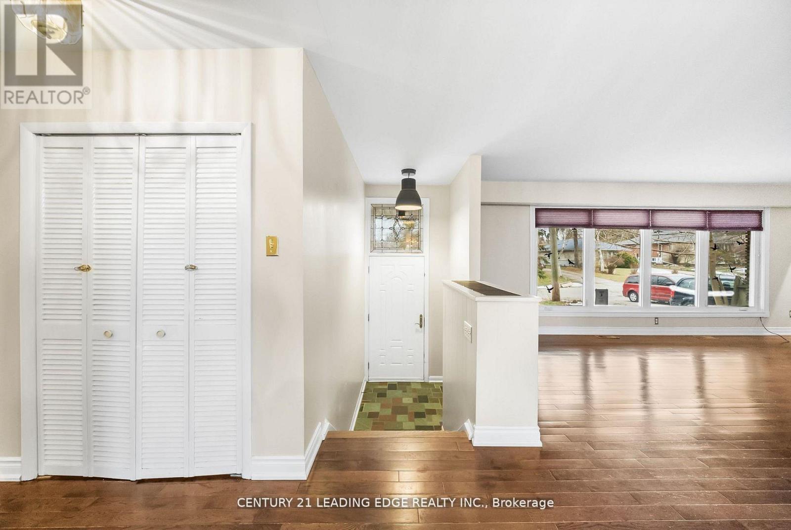 541 Rouge Hills Drive, Toronto, Ontario  M1C 2Z9 - Photo 7 - E12808760