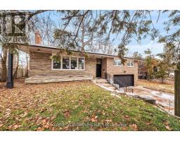 541 ROUGE HILLS DRIVE, Toronto, Ontario