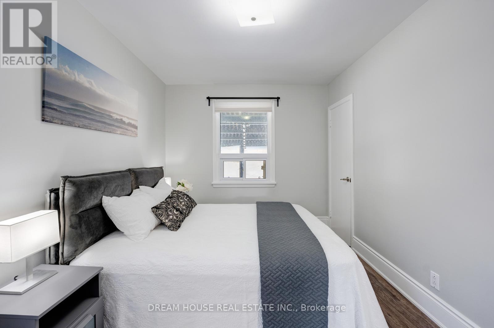 3256 St Clair Avenue E, Toronto, Ontario  M1L 1V8 - Photo 15 - E12808766