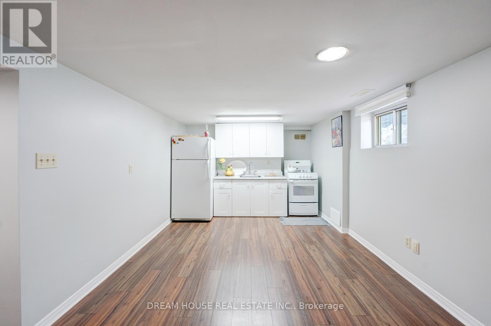 3256 St Clair Avenue E, Toronto, Ontario  M1L 1V8 - Photo 30 - E12808766