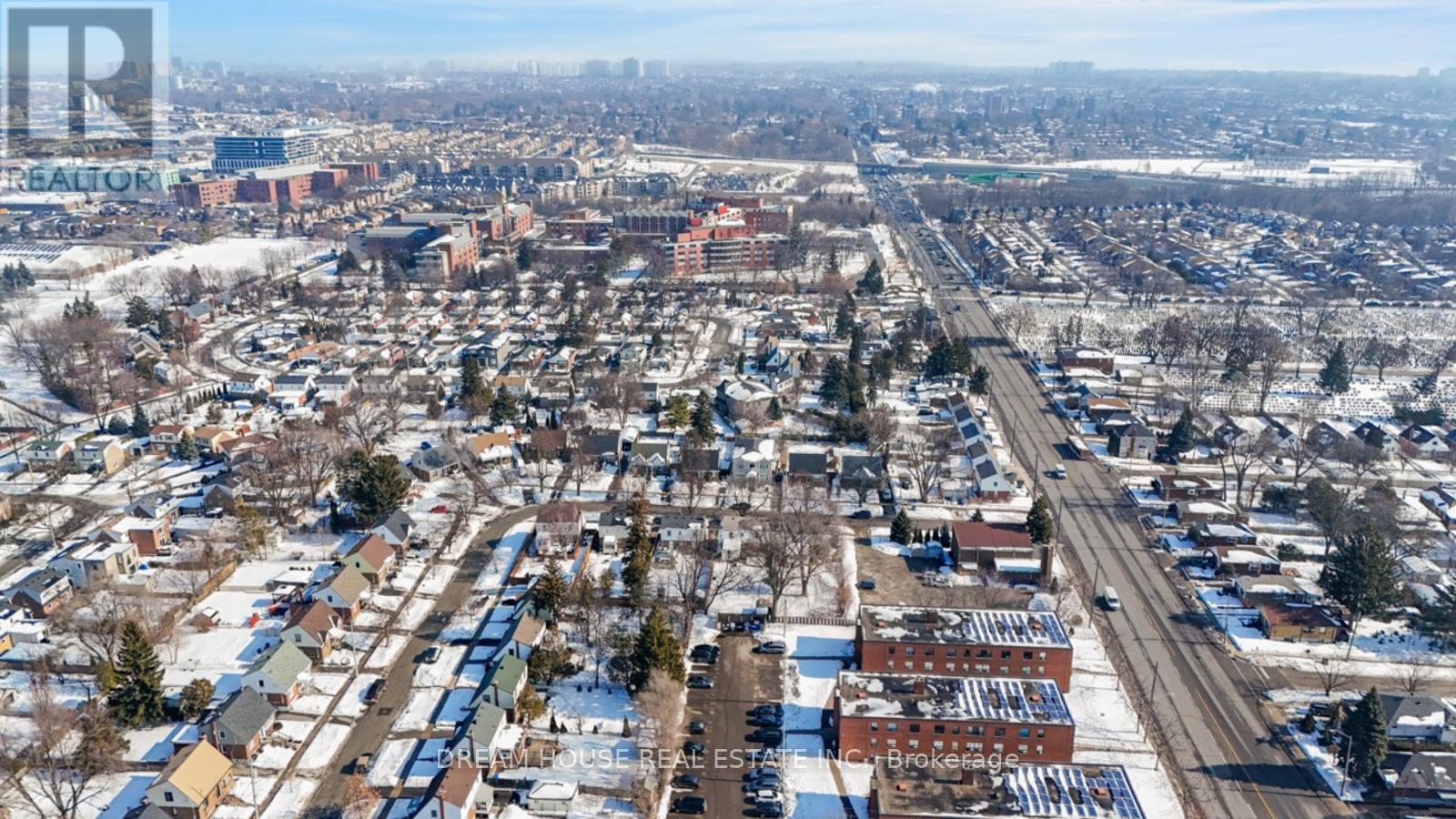 3256 St Clair Avenue E, Toronto, Ontario  M1L 1V8 - Photo 44 - E12808766