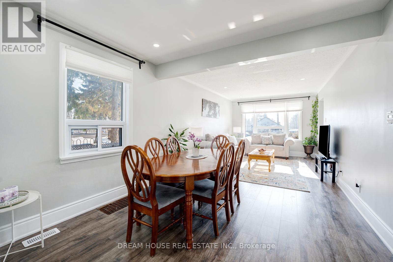 3256 St Clair Avenue E, Toronto, Ontario  M1L 1V8 - Photo 7 - E12808766