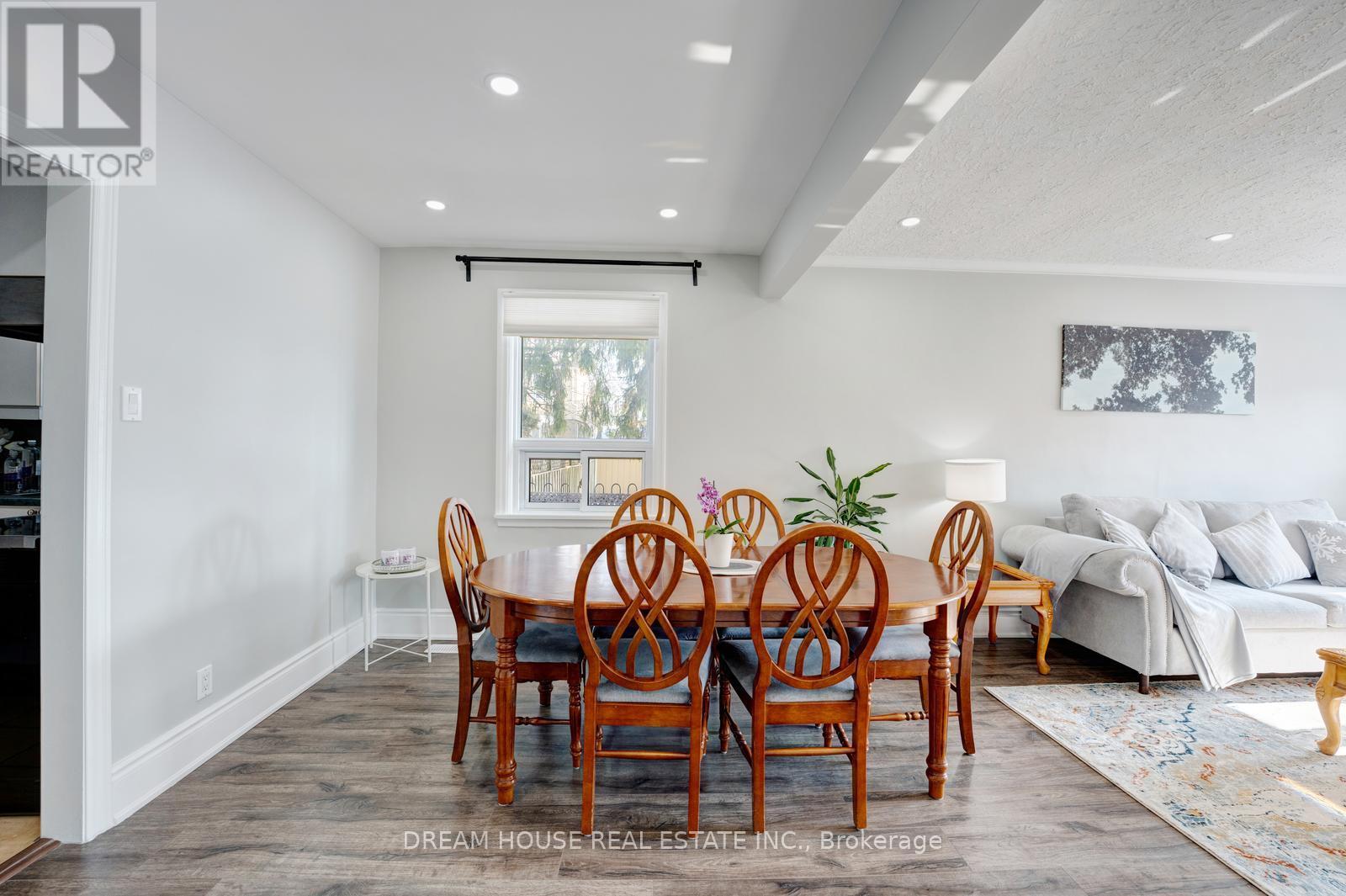 3256 St Clair Avenue E, Toronto, Ontario  M1L 1V8 - Photo 8 - E12808766