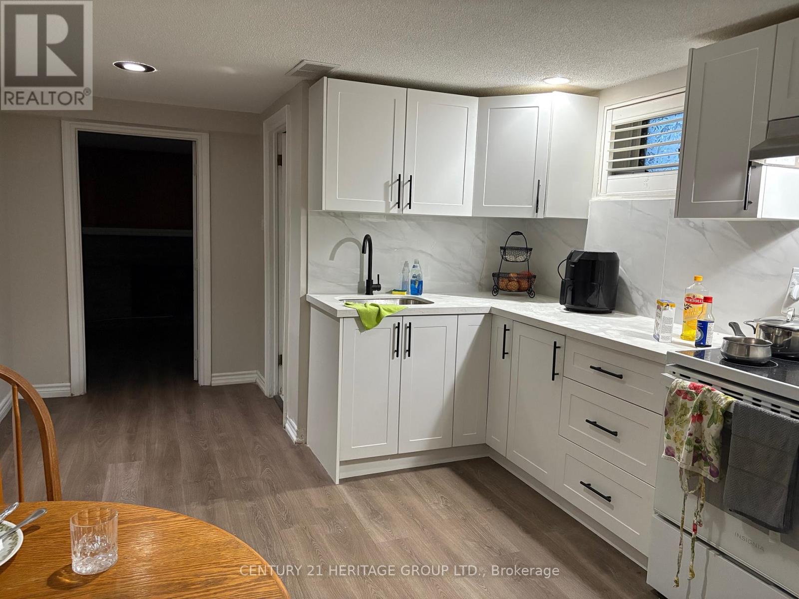 Bsmnt - 1015 Pharmacy Avenue, Toronto, Ontario  M1R 2G8 - Photo 2 - E12808782