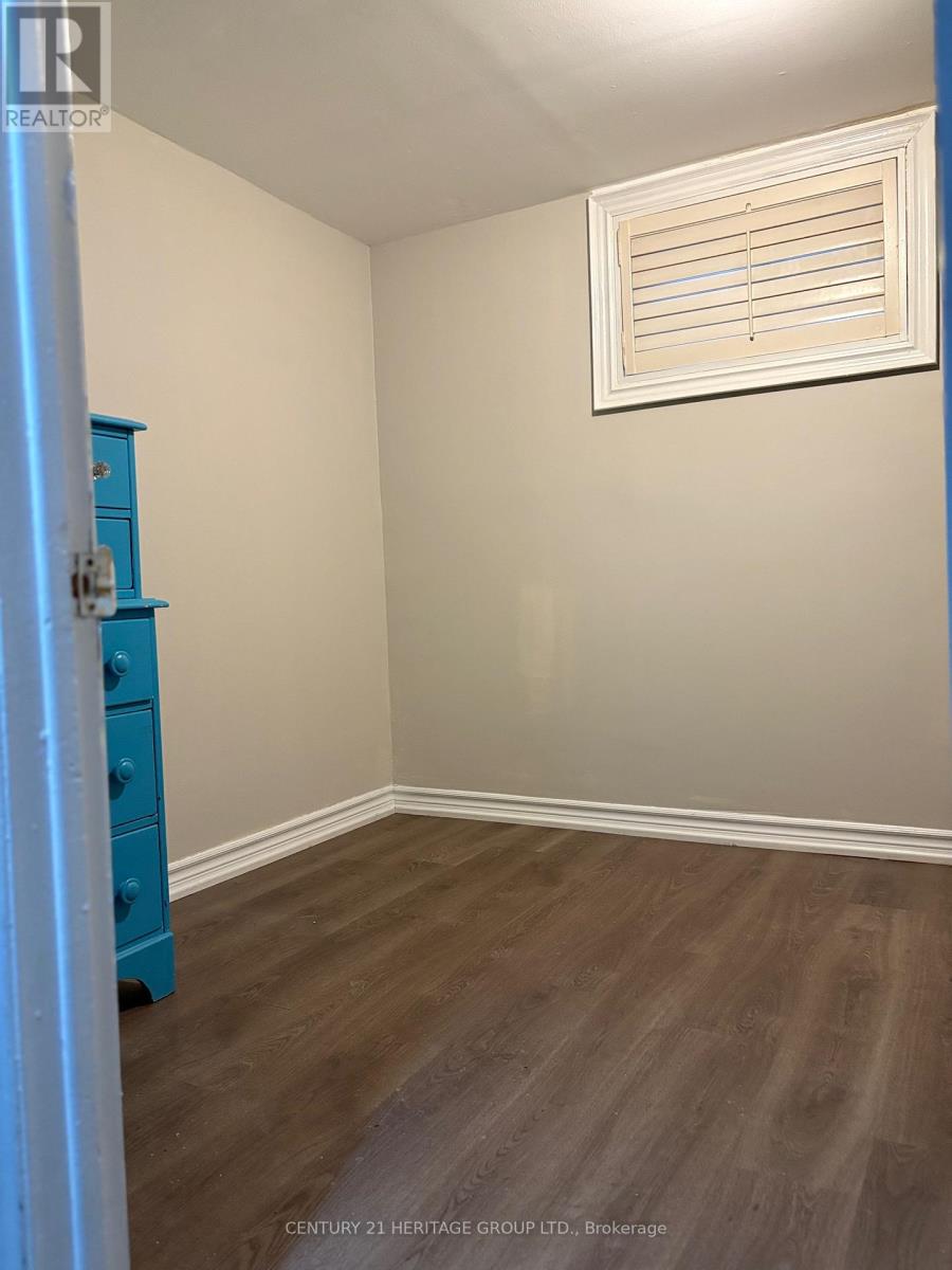 Bsmnt - 1015 Pharmacy Avenue, Toronto, Ontario  M1R 2G8 - Photo 4 - E12808782