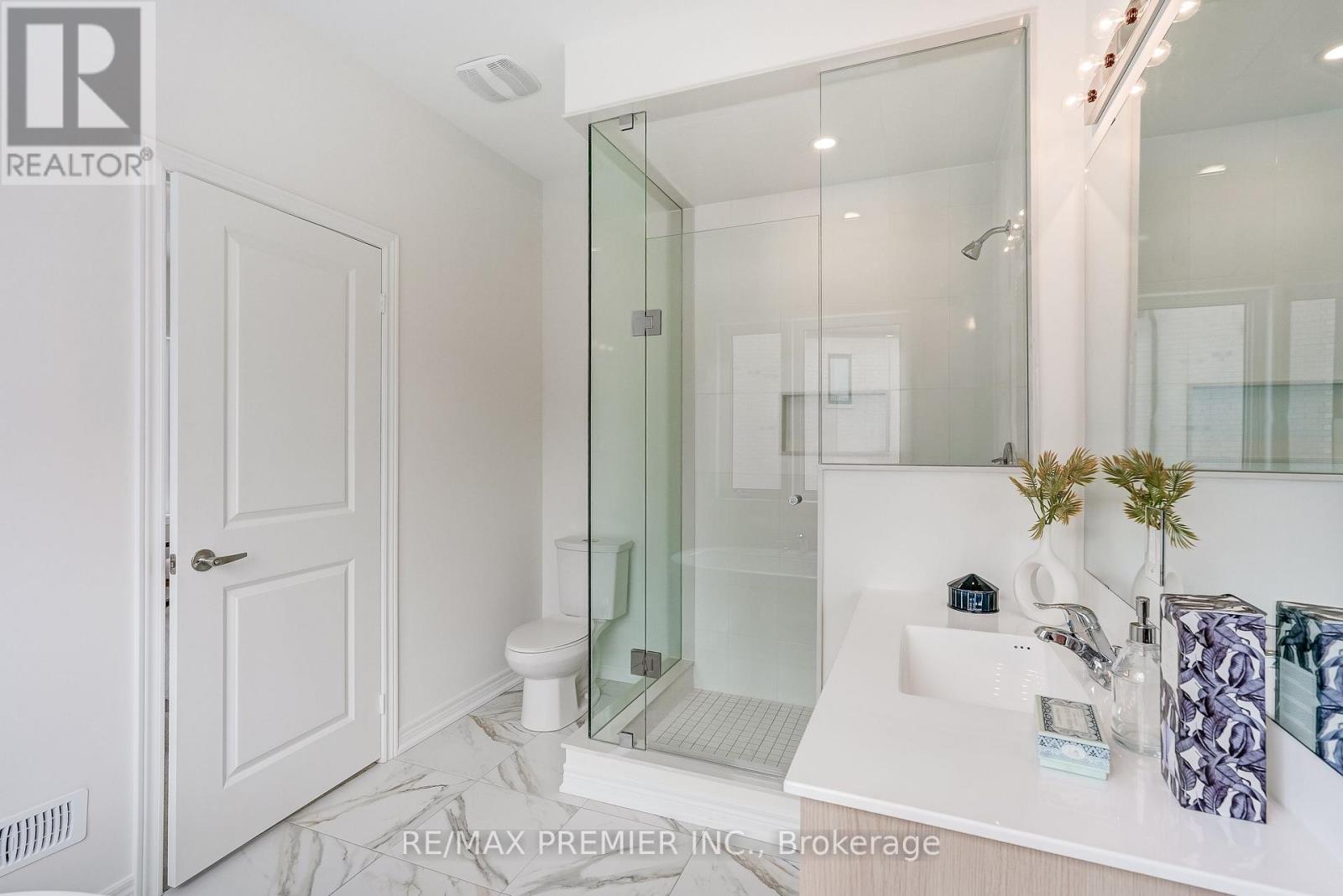 1265 Talisman Manor, Pickering, Ontario  L1V 2P8 - Photo 32 - E12808784