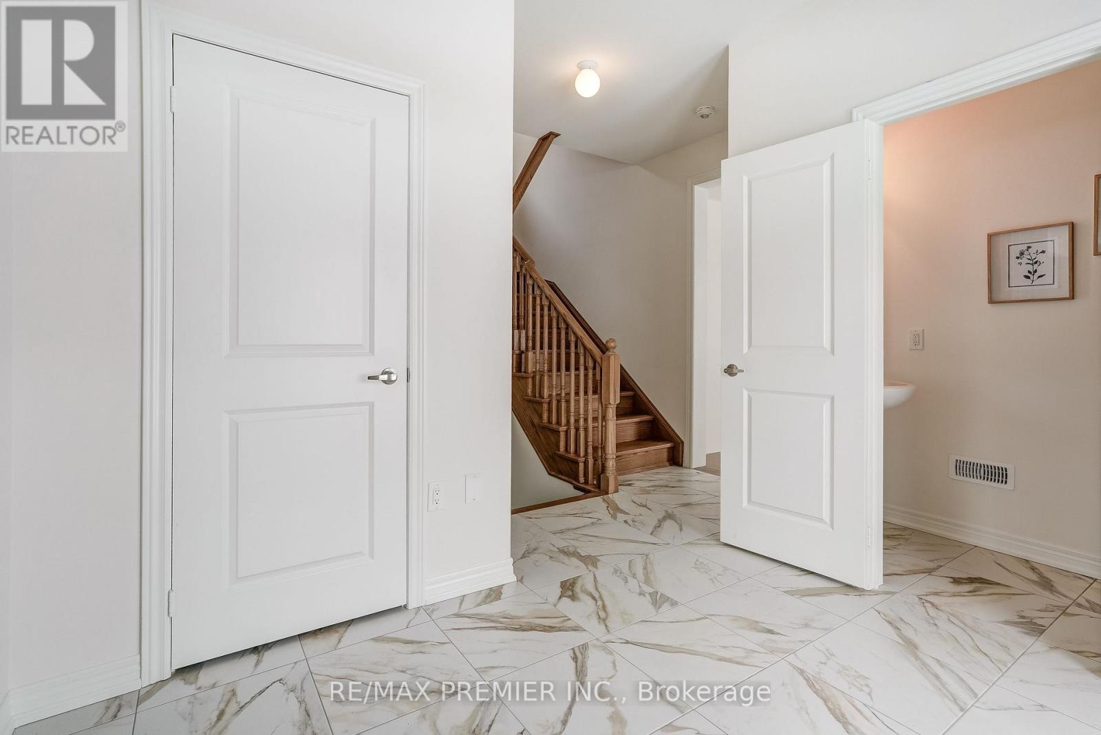 1265 Talisman Manor, Pickering, Ontario  L1V 2P8 - Photo 8 - E12808784