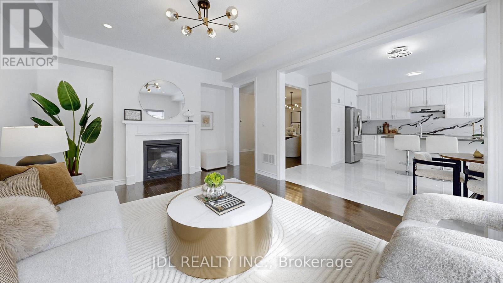 103 Connell Drive, Georgina, Ontario  L4P 0K3 - Photo 12 - N12786564