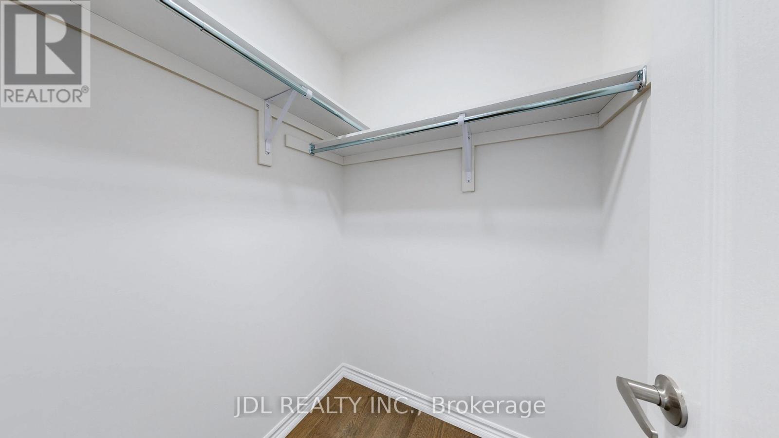 103 Connell Drive, Georgina, Ontario  L4P 0K3 - Photo 25 - N12786564