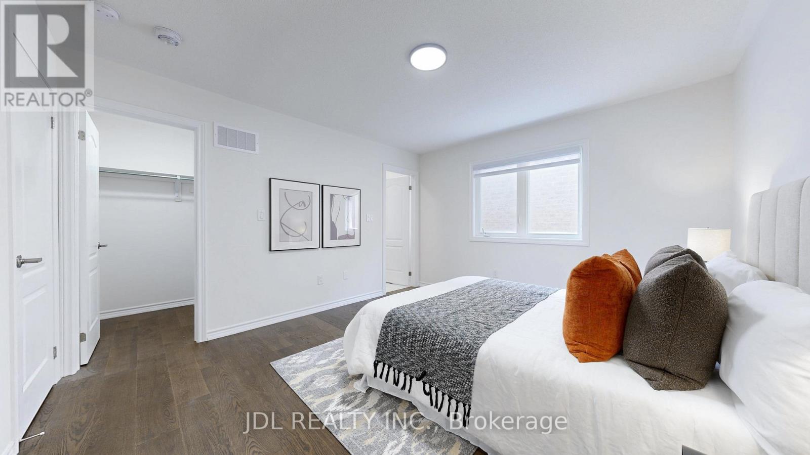 103 Connell Drive, Georgina, Ontario  L4P 0K3 - Photo 26 - N12786564