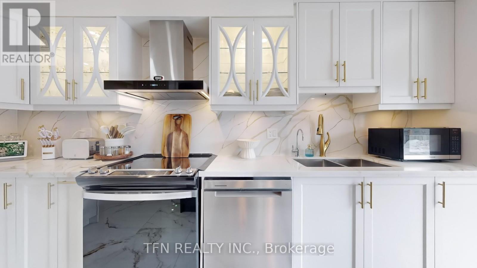 311 Conley Street, Vaughan, Ontario  L4J 2Z3 - Photo 10 - N12808746