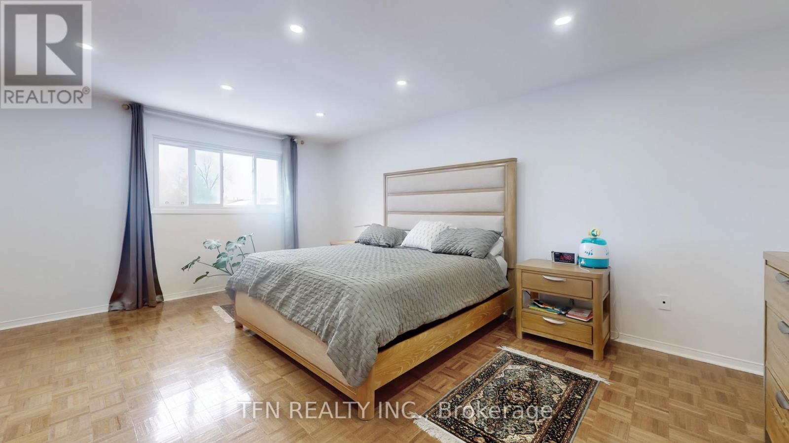 311 Conley Street, Vaughan, Ontario  L4J 2Z3 - Photo 13 - N12808746