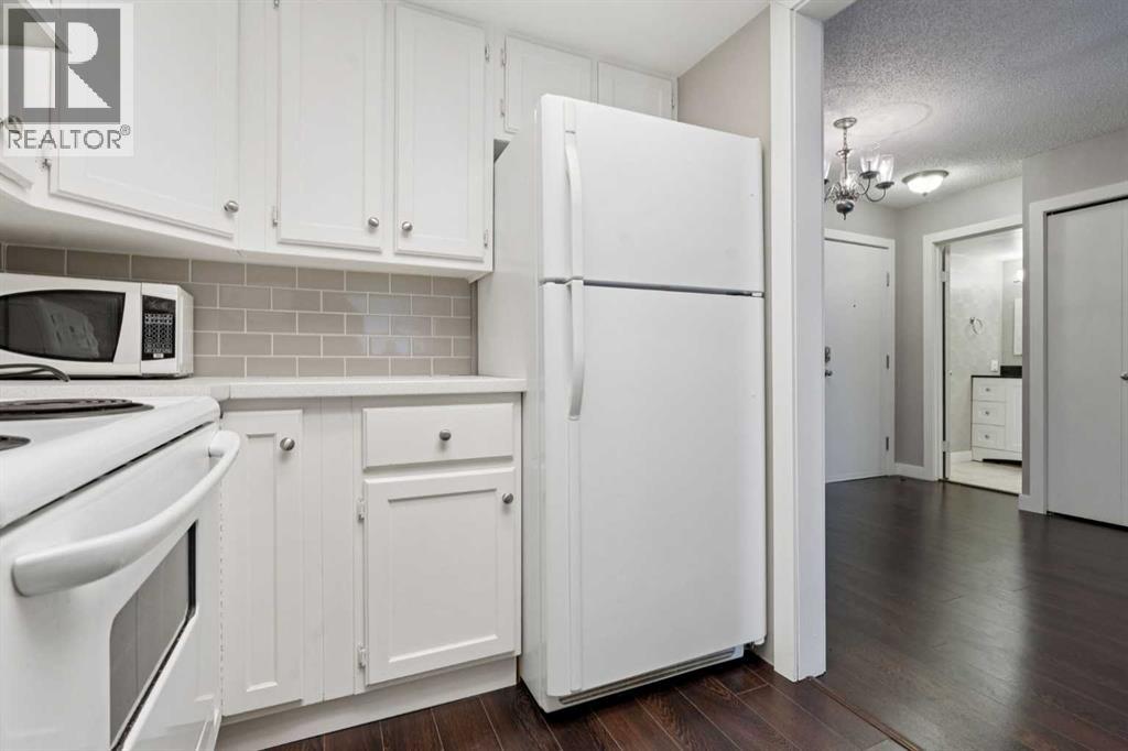 406, 3717 42 Street Nw, Calgary, Alberta  T3A 2W2 - Photo 6 - A2284836