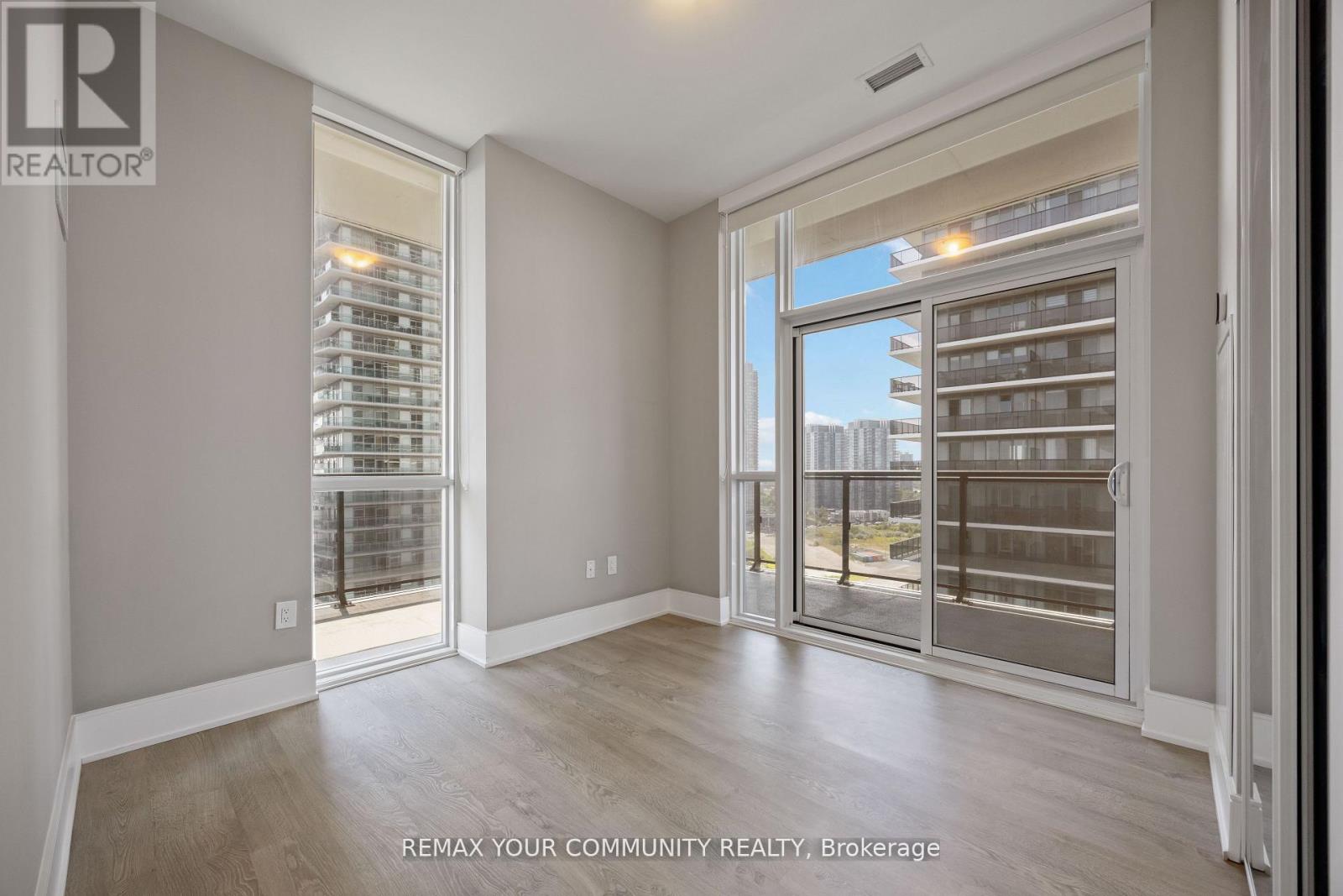 Lph01 - 65 Annie Craig Drive, Toronto, Ontario  M8V 0C4 - Photo 10 - W12808738