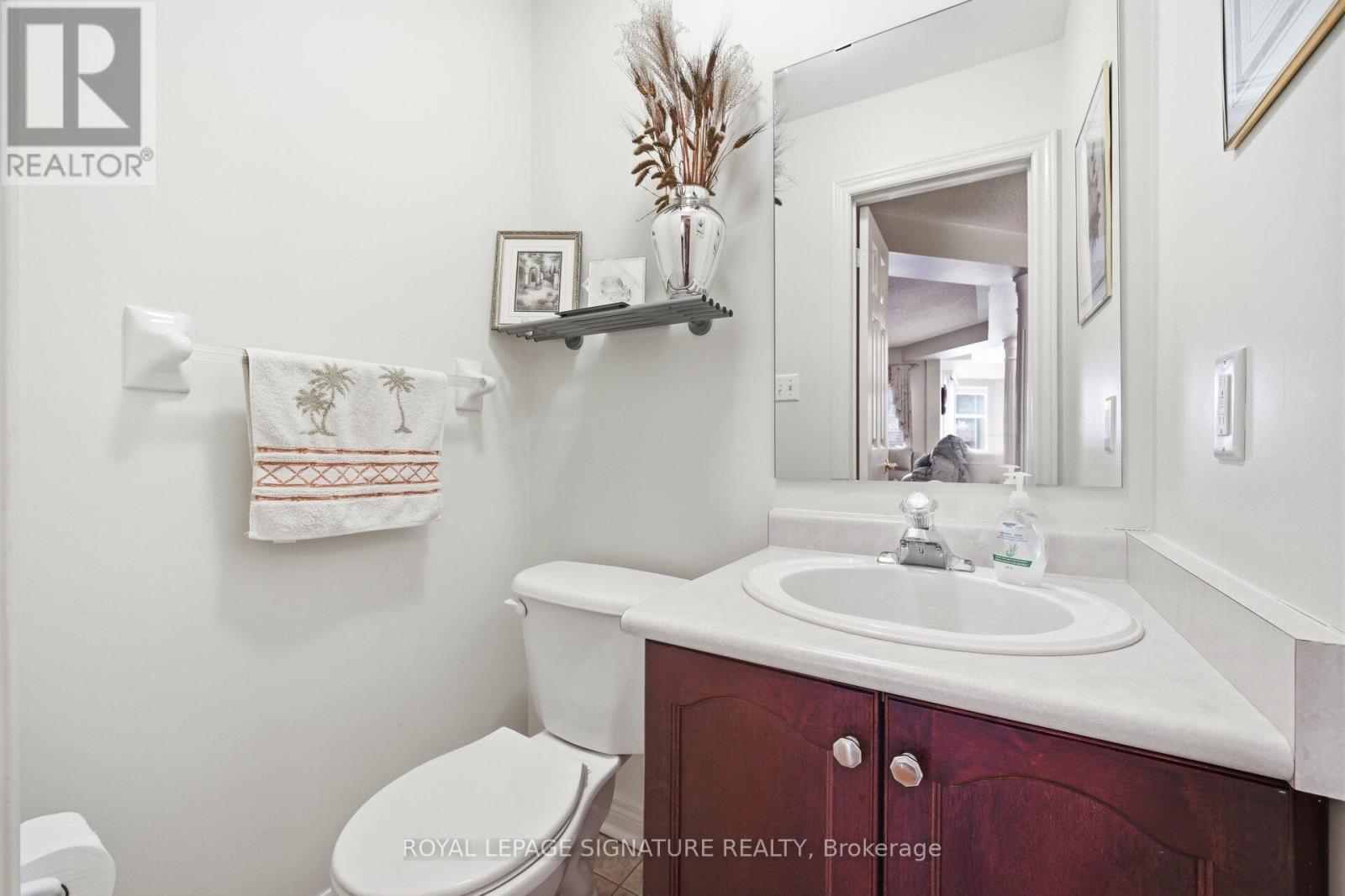 52 Durham Street, Halton Hills, Ontario  L7G 5X4 - Photo 27 - W12808762