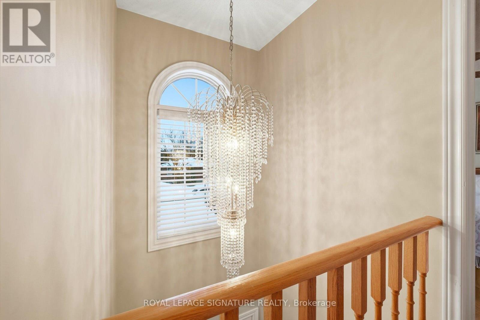 52 Durham Street, Halton Hills, Ontario  L7G 5X4 - Photo 30 - W12808762