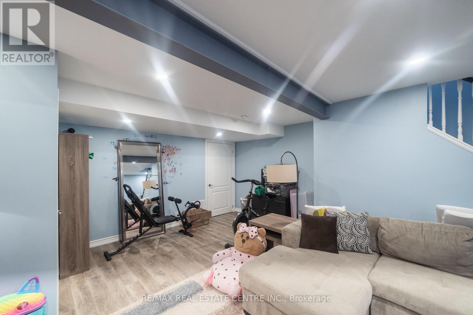 1 Laverty Crescent, Orangeville, Ontario  L9W 6T1 - Photo 20 - W12808764