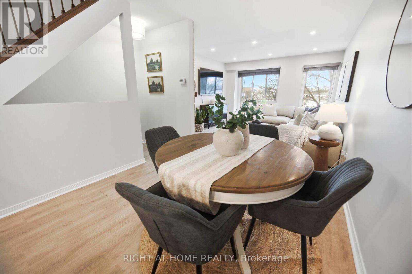 533 - 895 Maple Avenue, Burlington, Ontario  L7S 2H7 - Photo 13 - W12808778