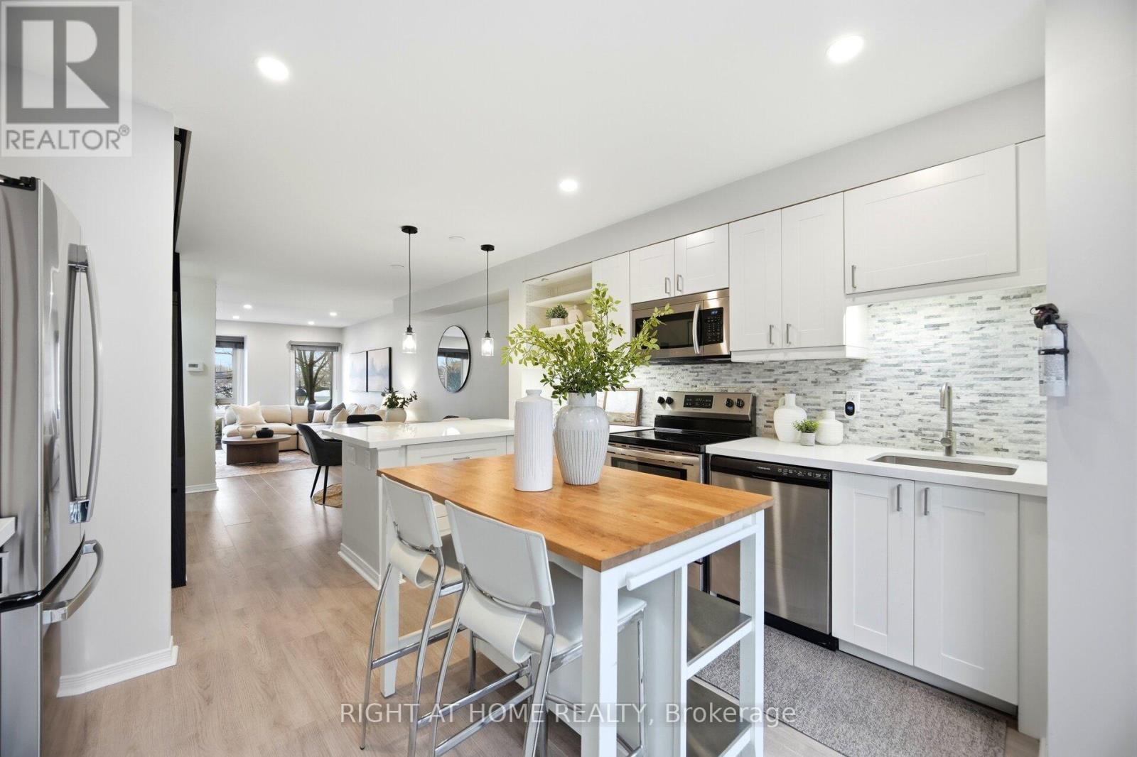 533 - 895 Maple Avenue, Burlington, Ontario  L7S 2H7 - Photo 22 - W12808778