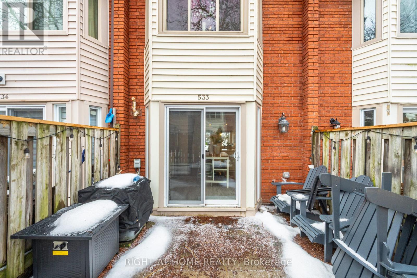 533 - 895 Maple Avenue, Burlington, Ontario  L7S 2H7 - Photo 36 - W12808778