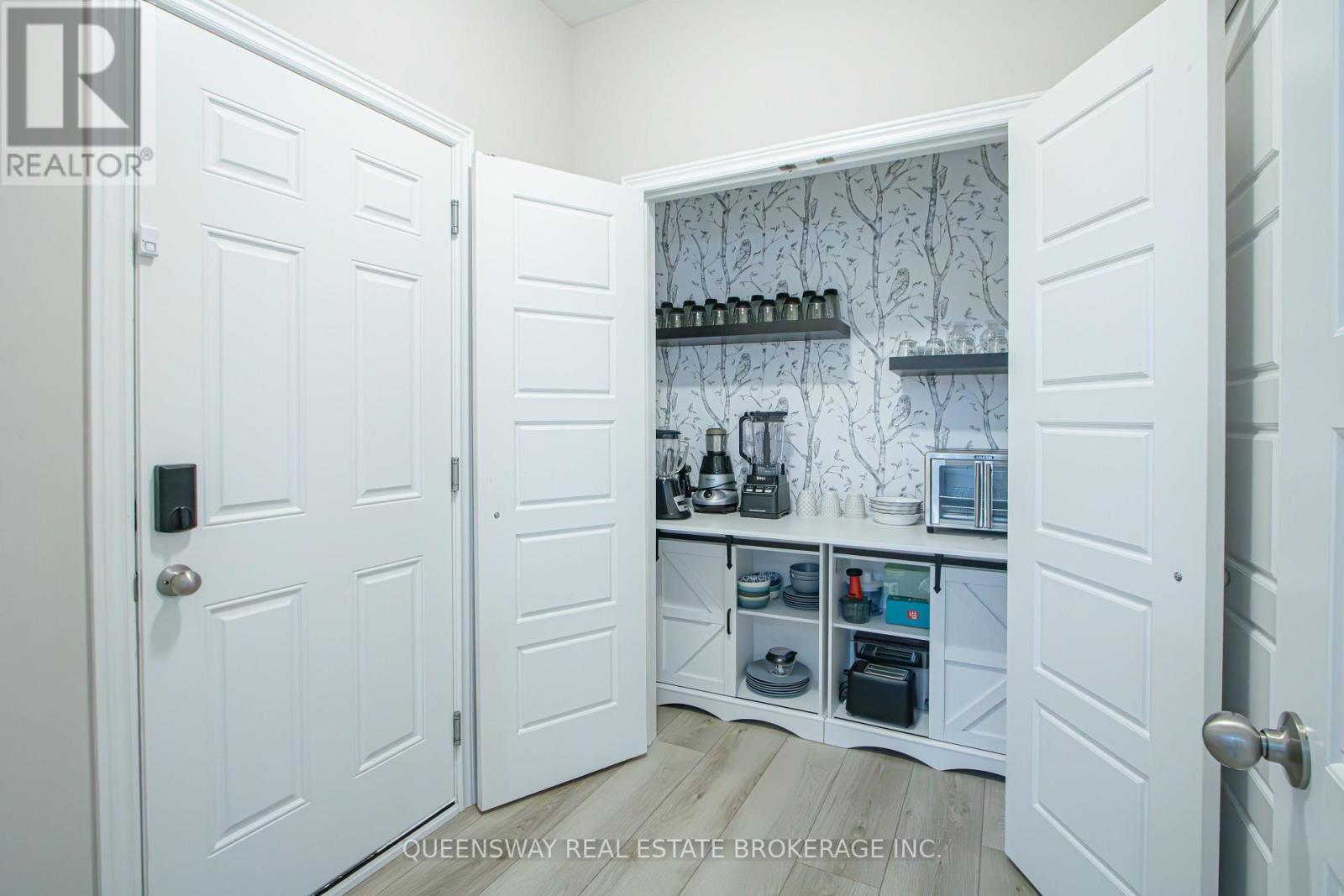 1306 Caen Avenue, Woodstock, Ontario  N4T 0J5 - Photo 14 - X12808730