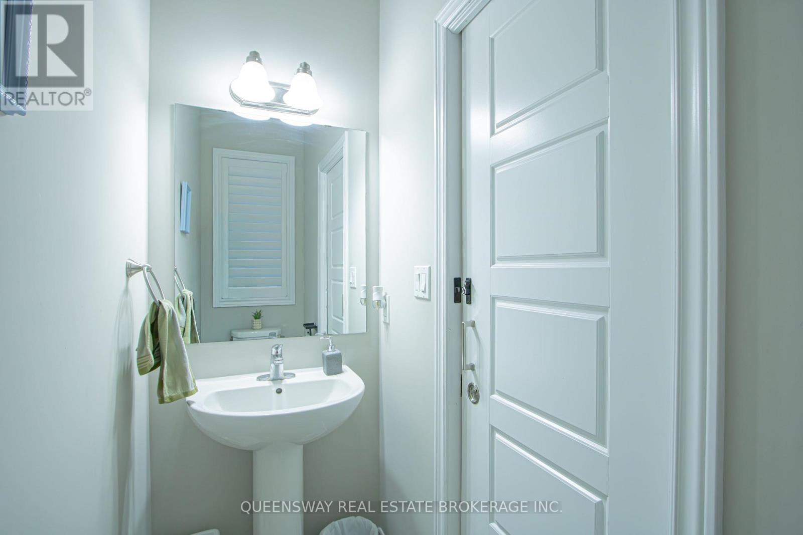 1306 Caen Avenue, Woodstock, Ontario  N4T 0J5 - Photo 16 - X12808730