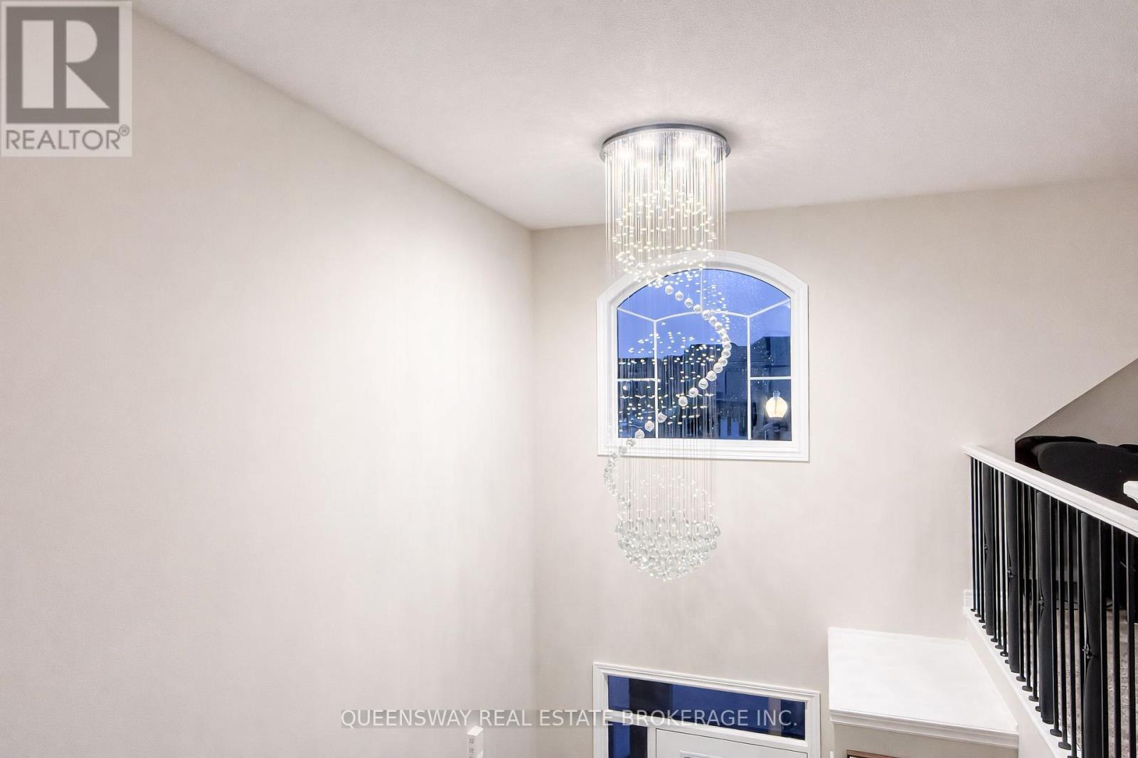 1306 Caen Avenue, Woodstock, Ontario  N4T 0J5 - Photo 5 - X12808730